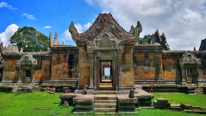 cambodia private taxi to preah vihear temple and koh ker temple taxi driver