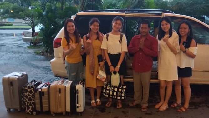 Airport Shuttle Daily Transfer (Pick up & Drop off) Cambodia taxi driver